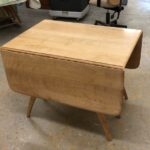 M1557 Triple ped table redone Natural