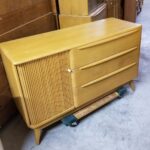 1542 Tambour buffet as is