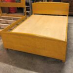pic 3 with plywood/platform Custome Queen Encore 510