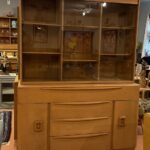 china on buffet in excellent/very good condition. Original Champagne